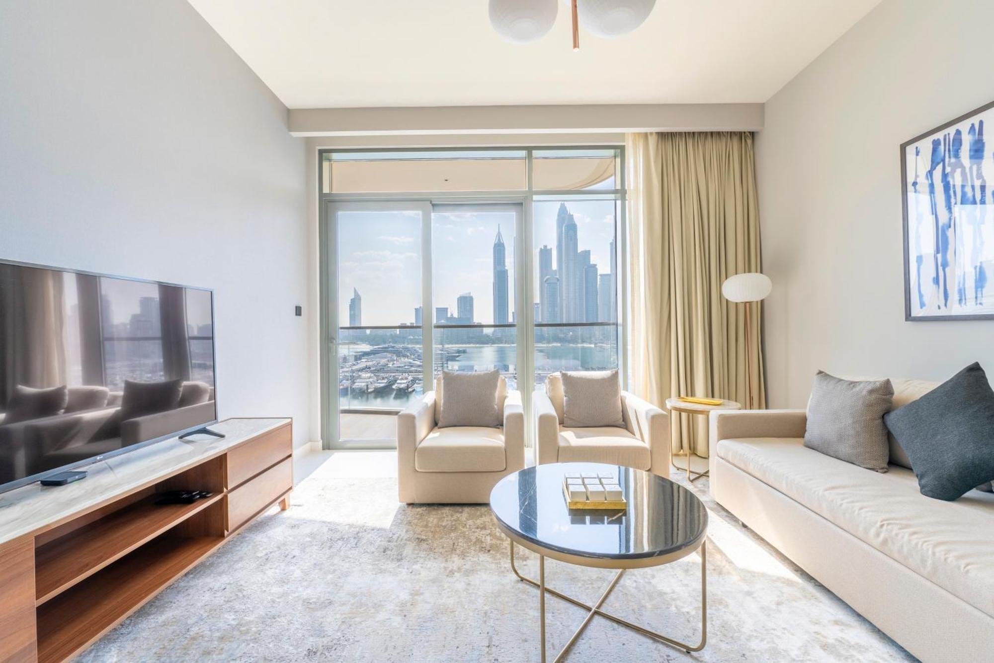 Ultra Luxury Emaar Beachfront - Private Beach And Pool Dubai Exterior photo